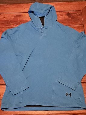 Under Armour Blue Hooded Pullover Sweatshirt